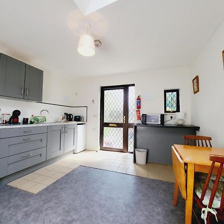 Oak Cottage 3 Km From Rock Of Cashel Cashel  Luaran gambar